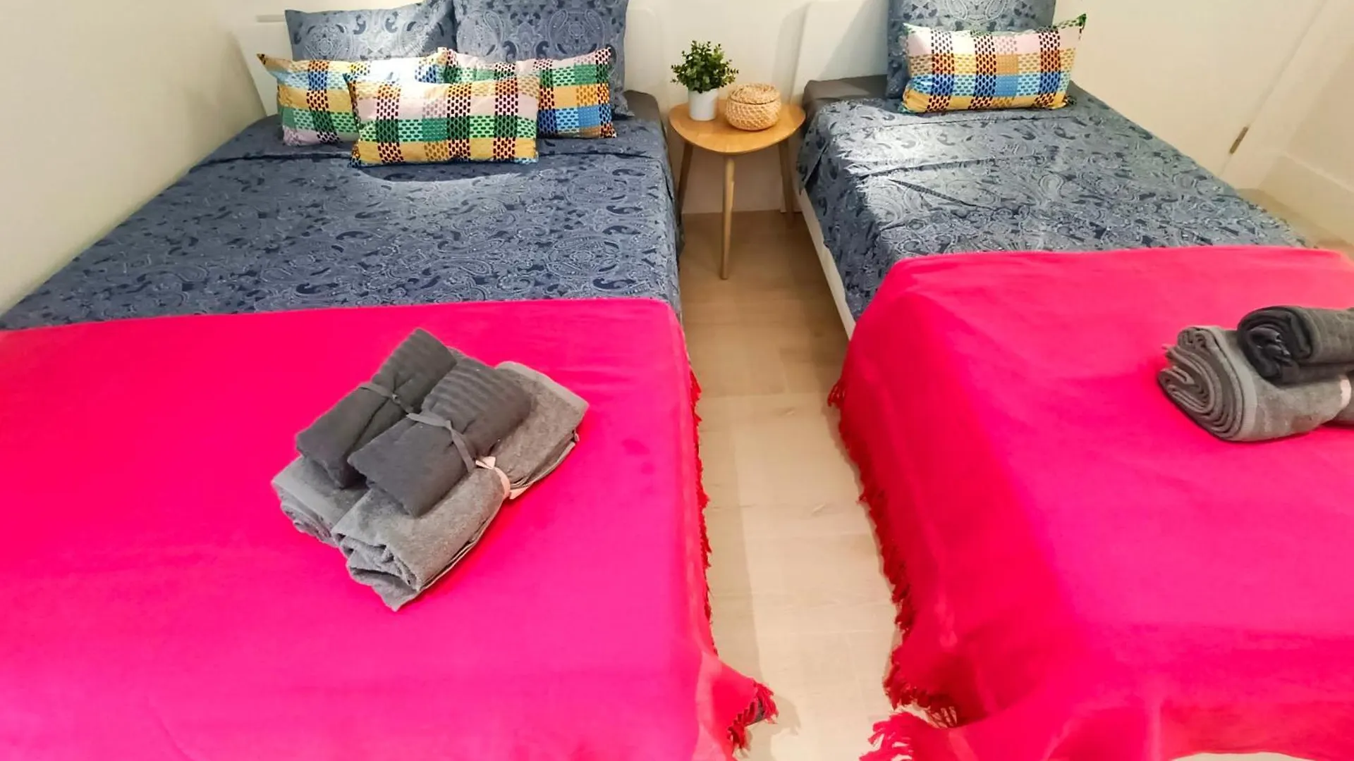 Bcn Private Rooms - Ronda Universidad Barcelona